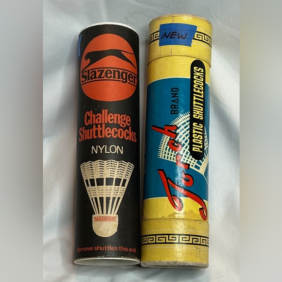 2 Tubes of Vintage Shuttlecocks for Badminton - Picture 1 of 9